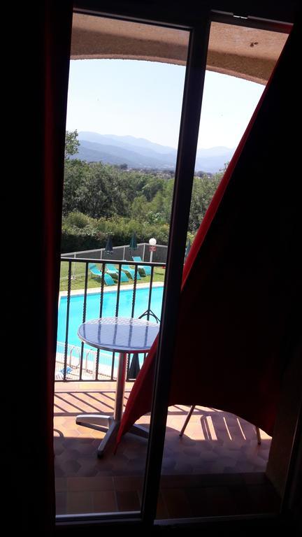 Le Neoulous Otel Le Boulou Dış mekan fotoğraf