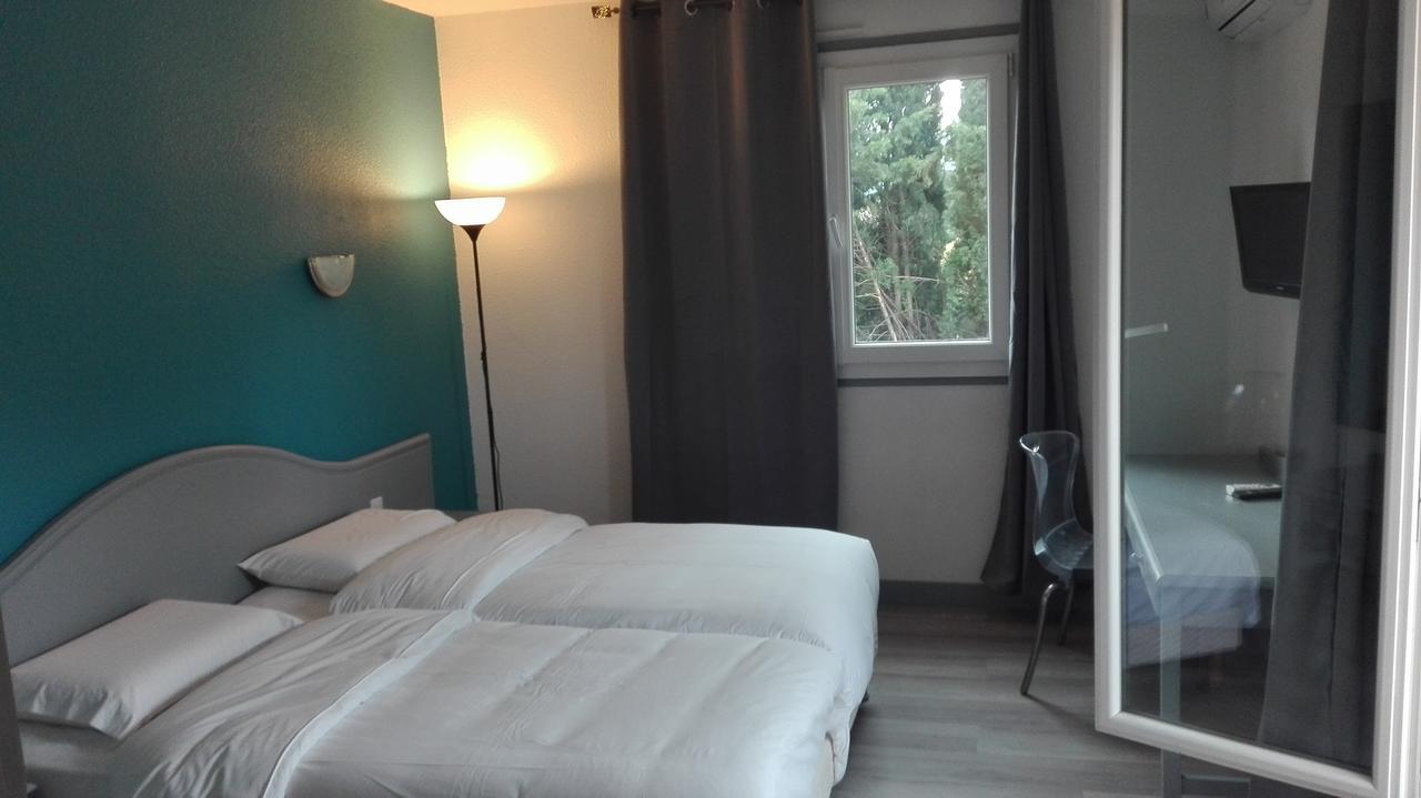 Le Neoulous Otel Le Boulou Dış mekan fotoğraf