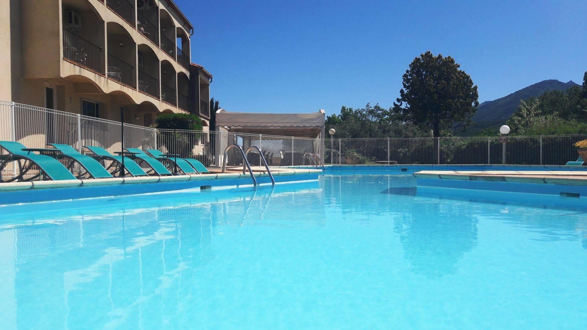 Le Neoulous Otel Le Boulou Dış mekan fotoğraf