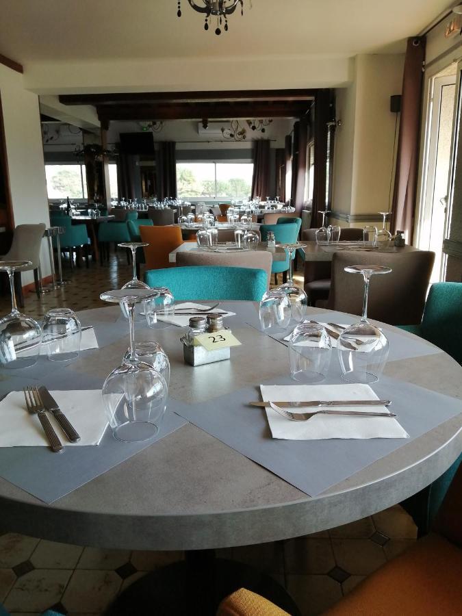 Le Neoulous Otel Le Boulou Dış mekan fotoğraf